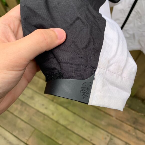 The North Face Shell Jacket Varsity Black Medium - Picture 5 of 9